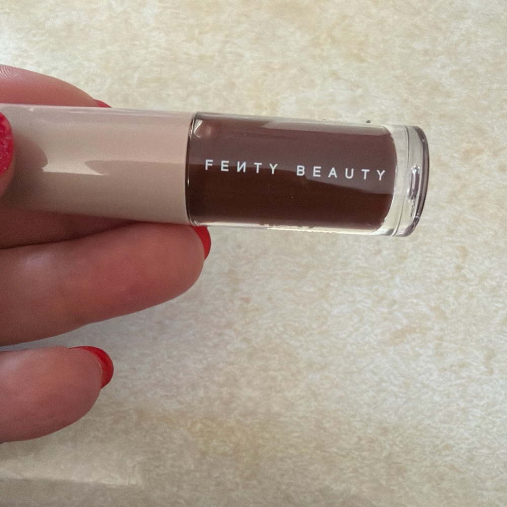 Fenty Beauty heat activated lip gloss